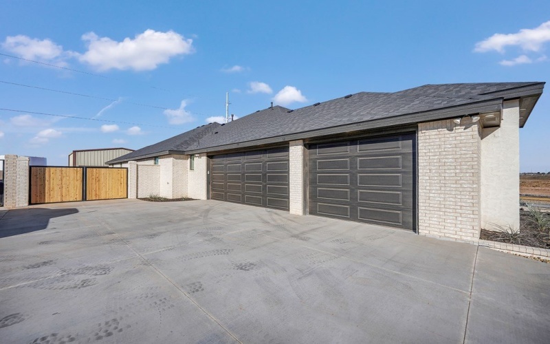 1502 S County Rd 1134, Midland, TX 79706, 5 Bedrooms Bedrooms, ,3 BathroomsBathrooms,Residential,For Sale,1502 S County Rd 1134,0,50079733