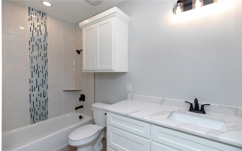 2429 Manuel, Corpus Christi, TX 78414, 3 Bedrooms Bedrooms, ,2 BathroomsBathrooms,Residential,For Sale,2429 Manuel,0,462365