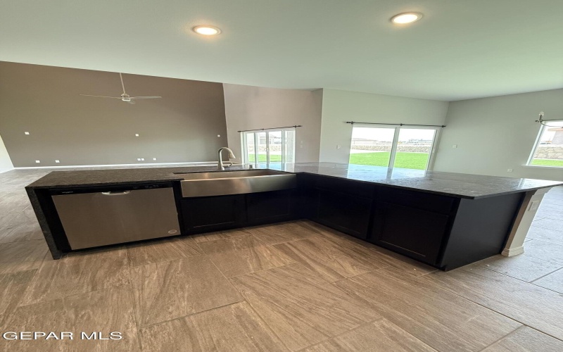 7412 Rio Rimac Drive, El Paso, TX 79934, 4 Habitaciones Habitaciones , ,2 BañosBaños,Residential,En Venta,7412 Rio Rimac Drive,926903