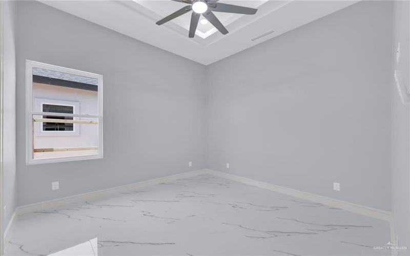 9900 N 24th Street, McAllen, TX 78504, 3 Habitaciones Habitaciones , ,2 BañosBaños,Residential,En Venta,9900 N 24th Street,476382
