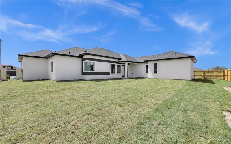 9900 N 24th Street, McAllen, TX 78504, 3 Habitaciones Habitaciones , ,2 BañosBaños,Residential,En Venta,9900 N 24th Street,476382