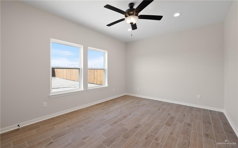 113 San Antonio Drive, Weslaco, TX 78599, 3 Habitaciones Habitaciones , ,2 BañosBaños,Residential,En Venta,113 San Antonio Drive,476387