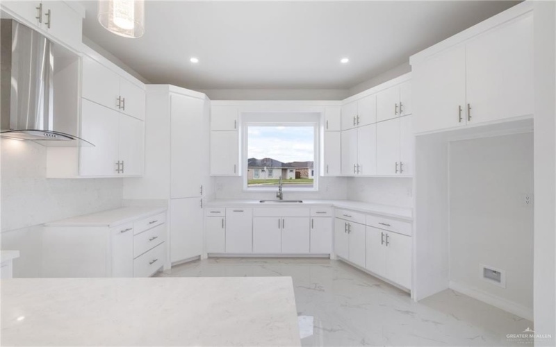 3536 Westcreek Drive, Brownsville, TX 78526, 3 Habitaciones Habitaciones , ,2 BañosBaños,Residential,En Venta,3536 Westcreek Drive,0,476446