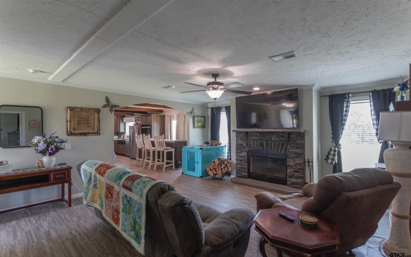 5288 PR 4084, Gilmer, TX 75644, 4 Bedrooms Bedrooms, ,3 BathroomsBathrooms,Residential,For Sale,5288 PR 4084,25011108