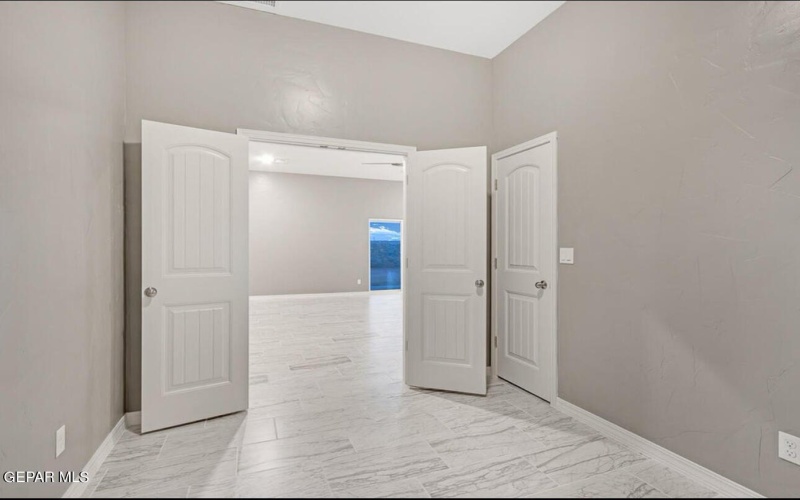 128 Dawson Street, Sunland Park, NM 88063, 5 Habitaciones Habitaciones , ,3 BañosBaños,Residential,En Venta,128 Dawson Street,905368