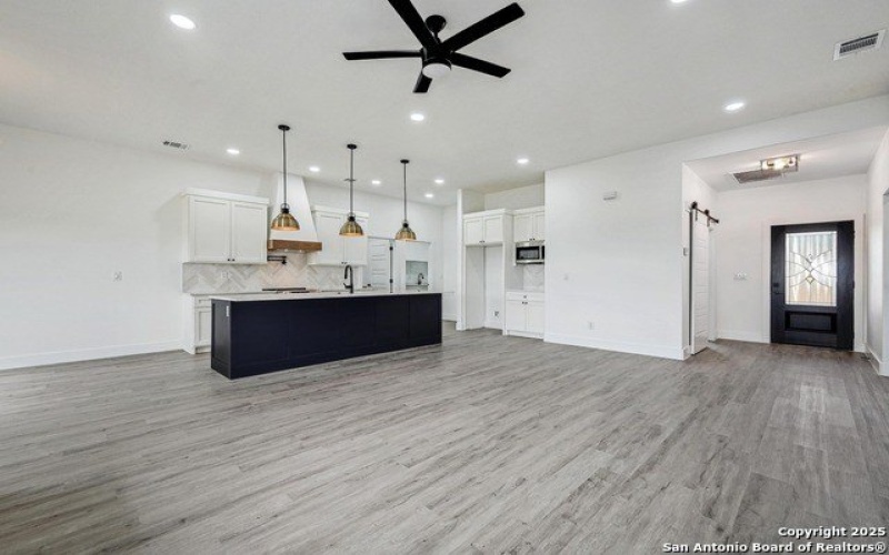 236 Peter Kleid Loop, Blanco, TX 78606, 4 Habitaciones Habitaciones , ,3 BañosBaños,Residential,En Venta,236 Peter Kleid Loop,0,1861084