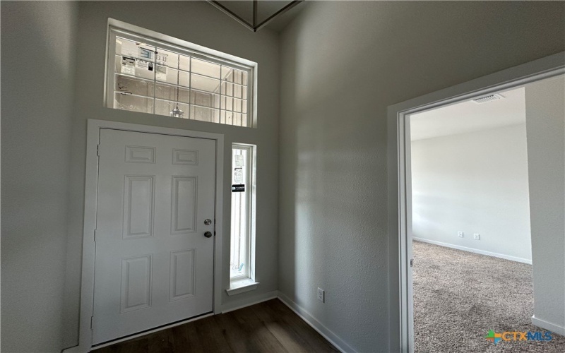 909 James Parker Circle, Killeen, TX 76542, 4 Habitaciones Habitaciones , ,2 BañosBaños,Residential,En Venta,909 James Parker Circle,571411