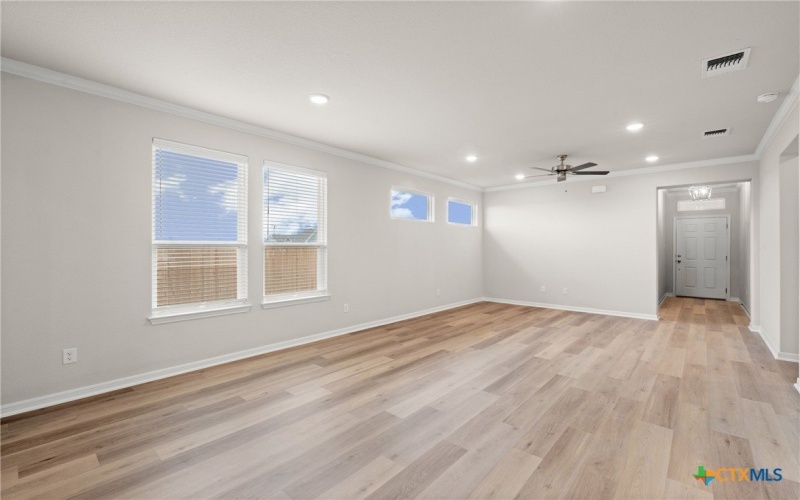 8024 Pineridge Way, Temple, TX 76502, 4 Bedrooms Bedrooms, ,2 BathroomsBathrooms,Residential,For Sale,8024 Pineridge Way,0,587279