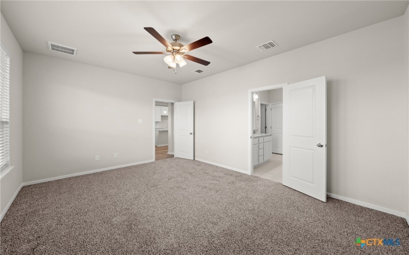 8024 Pineridge Way, Temple, TX 76502, 4 Bedrooms Bedrooms, ,2 BathroomsBathrooms,Residential,For Sale,8024 Pineridge Way,0,587279