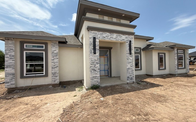 274 Bayo Drive, Eagle Pass, TX 78852, 3 Habitaciones Habitaciones , ,2 BañosBaños,Residential,En Venta,274 Bayo Drive,81470