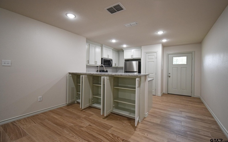 1417 E Earle St, Tyler, TX 75702, ,11 BañosBaños,Residential Multi Family,En Venta,1417 E Earle St,25011148
