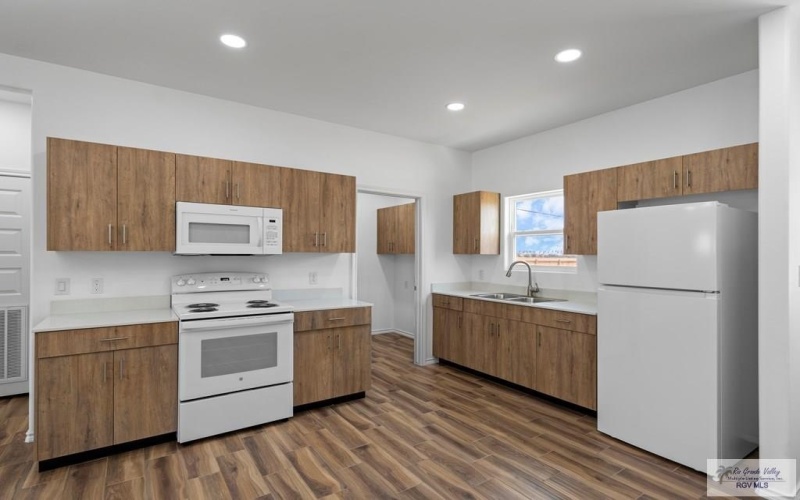 1604 HOPE DR., MERCEDES, TX 78570, 3 Habitaciones Habitaciones , ,2 BañosBaños,Residential,En Venta,1604 HOPE DR.,29757446