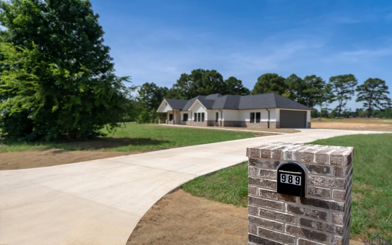 989 CR 2204 D, Tatum, TX 75691, 4 Bedrooms Bedrooms, ,2 BathroomsBathrooms,Residential,For Sale,989 CR 2204 D,20255088