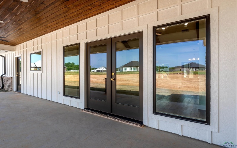 989 CR 2204 D, Tatum, TX 75691, 4 Bedrooms Bedrooms, ,2 BathroomsBathrooms,Residential,For Sale,989 CR 2204 D,20255088