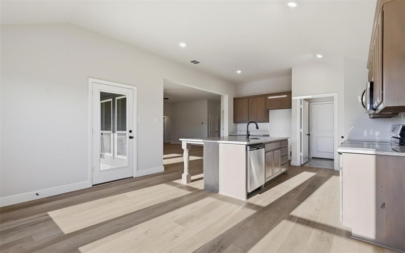 125 Mesa Drive, Glen Rose, TX 76043, 4 Habitaciones Habitaciones , ,2 BañosBaños,Residential,En Venta,125 Mesa Drive,0,21002051