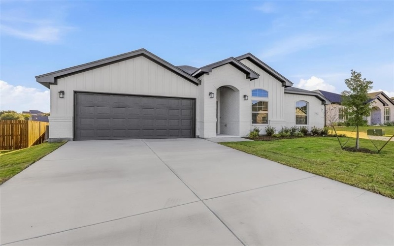 125 Mesa Drive, Glen Rose, TX 76043, 4 Habitaciones Habitaciones , ,2 BañosBaños,Residential,En Venta,125 Mesa Drive,0,21002051