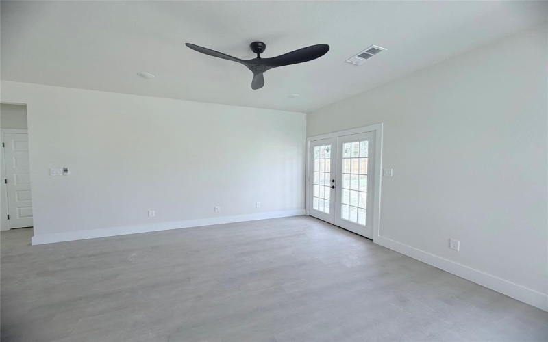 113 Rams Drive, Sulphur Springs, TX 75482, 3 Bedrooms Bedrooms, ,2 BathroomsBathrooms,Residential,For Sale,113 Rams Drive,0,21002730