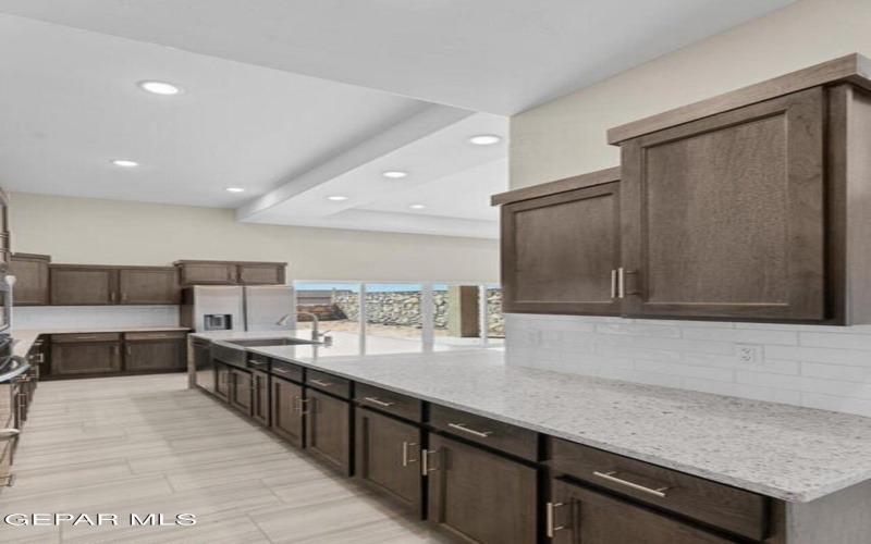 160 White Oaks Trail, Sunland Park, NM 88063, 5 Bedrooms Bedrooms, ,3 BathroomsBathrooms,Residential,For Sale,160 White Oaks Trail,905376