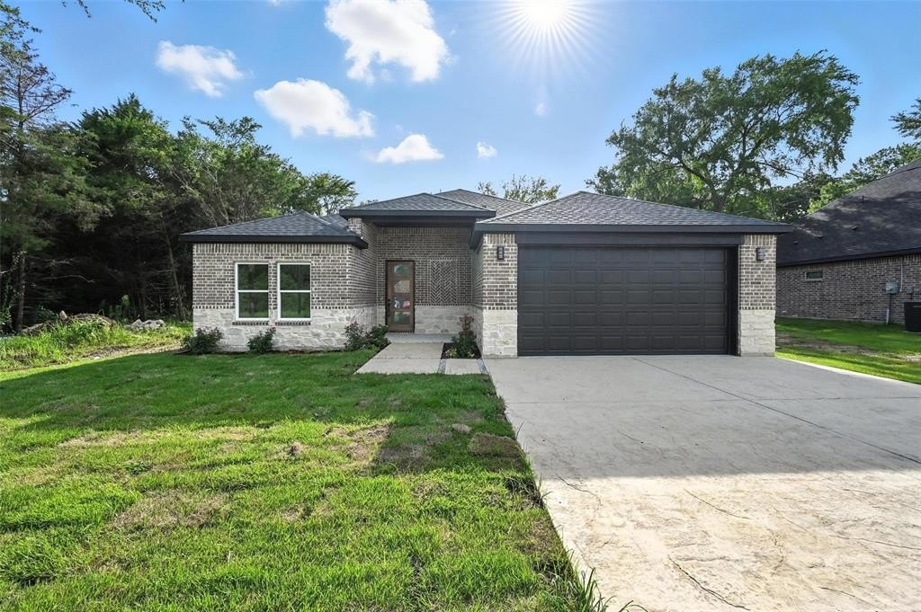 319 Kalura Way, Tool, TX 75143, 3 Bedrooms Bedrooms, ,3 BathroomsBathrooms,Residential,For Sale,319 Kalura Way,0,21006233