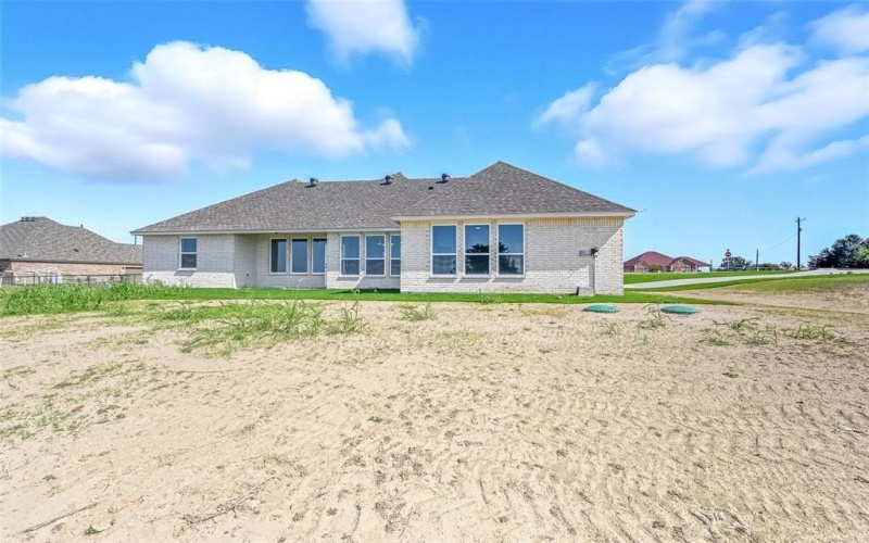 352 Sanger Drive, Springtown, TX 76082, 3 Bedrooms Bedrooms, ,2 BathroomsBathrooms,Residential,For Sale,352 Sanger Drive,0,21007971