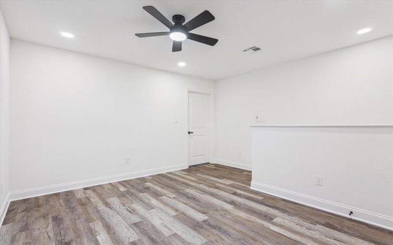 1625 Cleveland Avenue, Waco, TX 76706, 6 Bedrooms Bedrooms, ,5 BathroomsBathrooms,Residential Multi Family,For Sale,1625 Cleveland Avenue,21008092