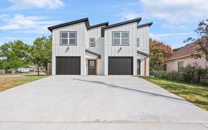 1625 Cleveland Avenue, Waco, TX 76706, 6 Bedrooms Bedrooms, ,5 BathroomsBathrooms,Residential Multi Family,For Sale,1625 Cleveland Avenue,21008092