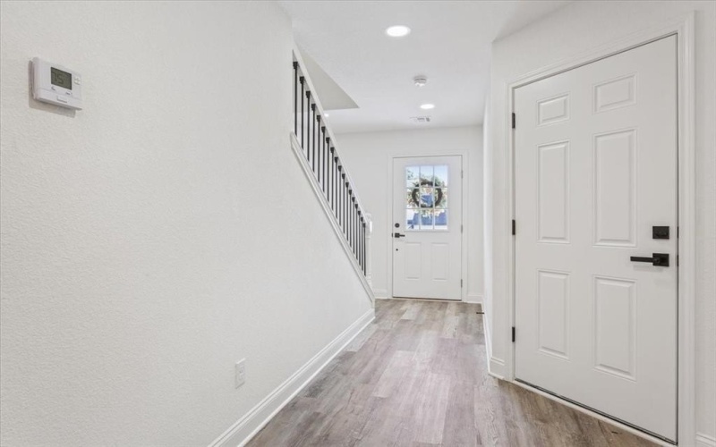1625 Cleveland Avenue, Waco, TX 76706, 6 Bedrooms Bedrooms, ,5 BathroomsBathrooms,Residential Multi Family,For Sale,1625 Cleveland Avenue,21008092