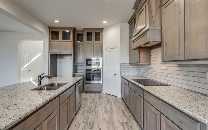 420 Paradise Ridge Drive, Waxahachie, TX 75167, 4 Habitaciones Habitaciones , ,3 BañosBaños,Residential,En Venta,420 Paradise Ridge Drive,21008118