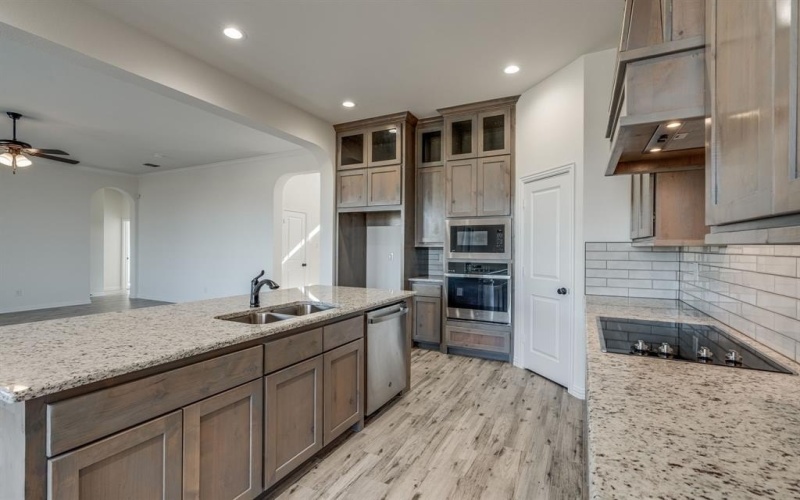420 Paradise Ridge Drive, Waxahachie, TX 75167, 4 Habitaciones Habitaciones , ,3 BañosBaños,Residential,En Venta,420 Paradise Ridge Drive,21008118