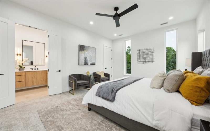 5219 Lindsley Avenue, Dallas, TX 75223, 3 Bedrooms Bedrooms, ,2 BathroomsBathrooms,Residential,For Sale,5219 Lindsley Avenue,0,21008127