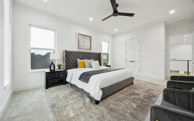 5219 Lindsley Avenue, Dallas, TX 75223, 3 Bedrooms Bedrooms, ,2 BathroomsBathrooms,Residential,For Sale,5219 Lindsley Avenue,0,21008127