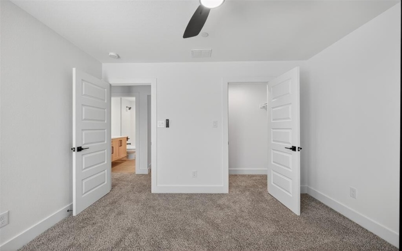 8906 Lowell Street, Rowlett, TX 75089, 3 Habitaciones Habitaciones , ,2 BañosBaños,Residential,En Venta,8906 Lowell Street,21008219