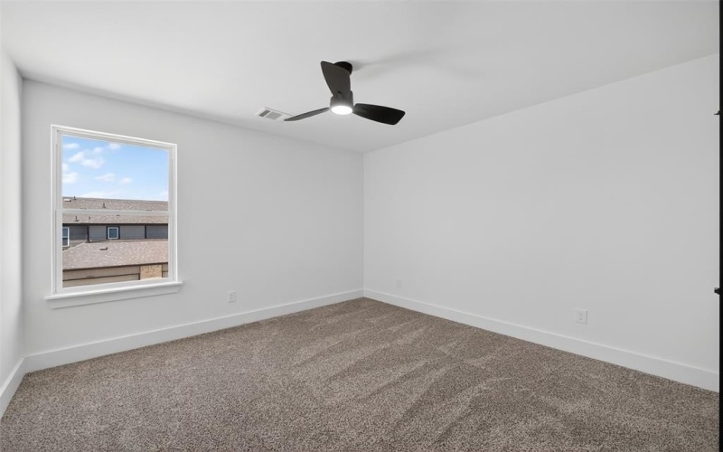 8906 Lowell Street, Rowlett, TX 75089, 3 Habitaciones Habitaciones , ,2 BañosBaños,Residential,En Venta,8906 Lowell Street,21008219