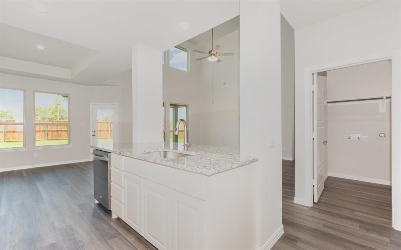 2400 Glasgow Drive, Denton, TX 76207, 4 Bedrooms Bedrooms, ,3 BathroomsBathrooms,Residential,For Sale,2400 Glasgow Drive,0,21008284