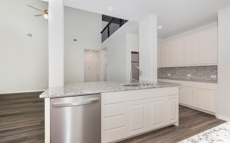 2400 Glasgow Drive, Denton, TX 76207, 4 Bedrooms Bedrooms, ,3 BathroomsBathrooms,Residential,For Sale,2400 Glasgow Drive,0,21008284