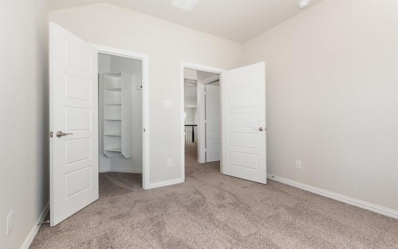 2400 Glasgow Drive, Denton, TX 76207, 4 Bedrooms Bedrooms, ,3 BathroomsBathrooms,Residential,For Sale,2400 Glasgow Drive,0,21008284