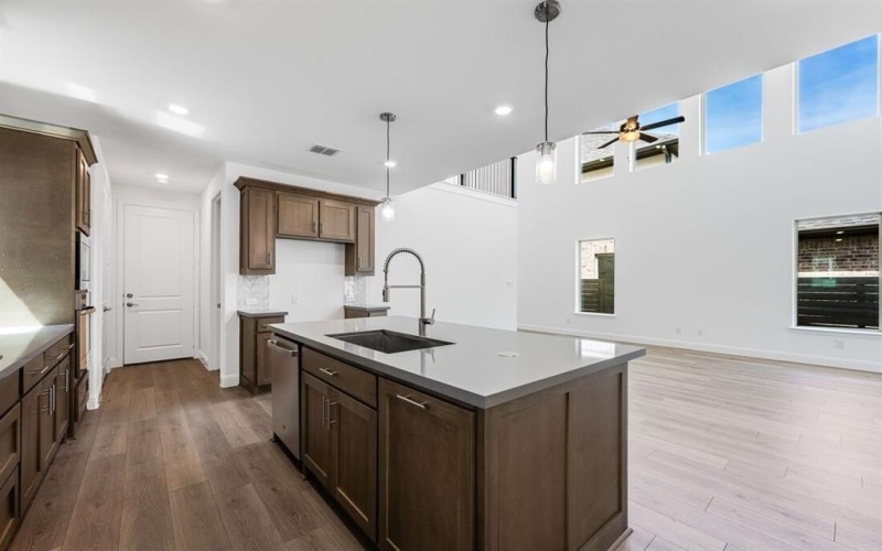 745 Rosemary Road, Argyle, TX 76226, 4 Habitaciones Habitaciones , ,2 BañosBaños,Residential,En Venta,745 Rosemary Road,0,21008318