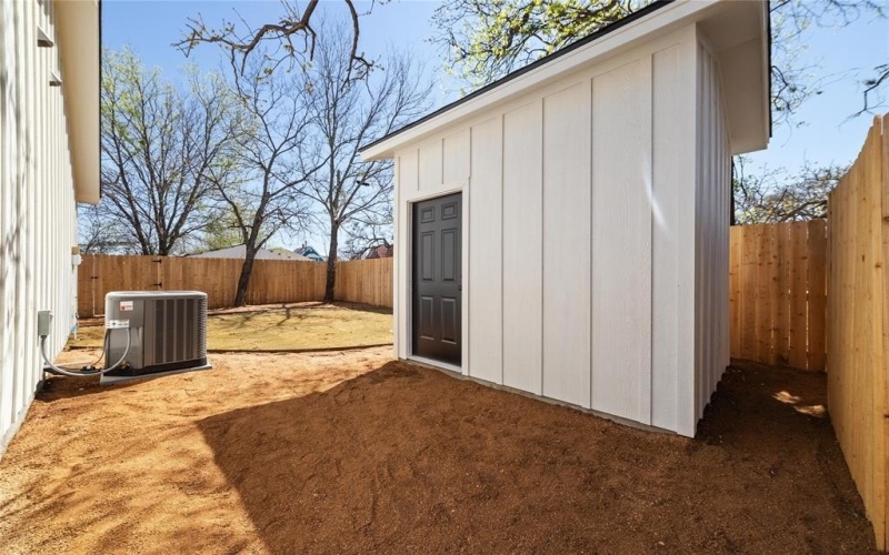 1105 1st Street, Brownwood, TX 76801, 3 Bedrooms Bedrooms, ,2 BathroomsBathrooms,Residential,For Sale,1105 1st Street,21008361