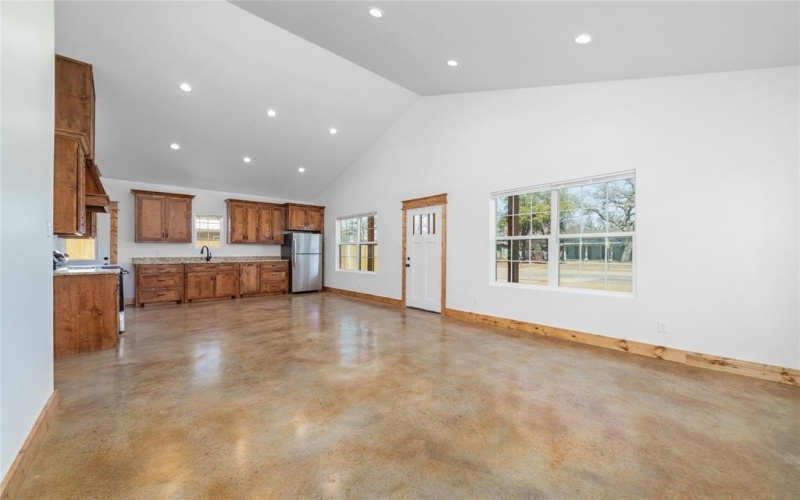1105 1st Street, Brownwood, TX 76801, 3 Bedrooms Bedrooms, ,2 BathroomsBathrooms,Residential,For Sale,1105 1st Street,21008361