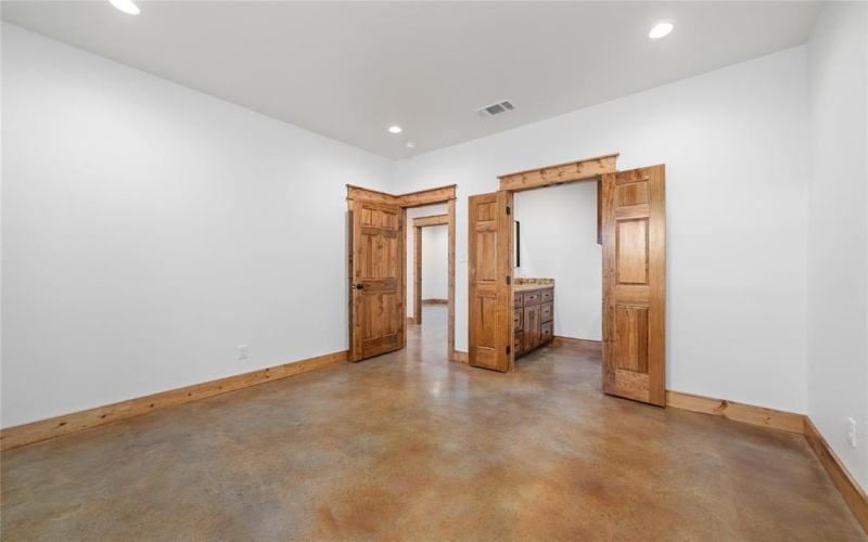 1105 1st Street, Brownwood, TX 76801, 3 Bedrooms Bedrooms, ,2 BathroomsBathrooms,Residential,For Sale,1105 1st Street,21008361