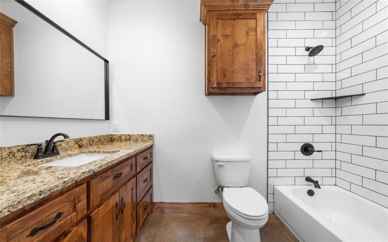 1105 1st Street, Brownwood, TX 76801, 3 Bedrooms Bedrooms, ,2 BathroomsBathrooms,Residential,For Sale,1105 1st Street,21008361