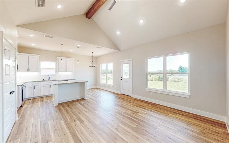130 Crescent Street, Bullard, TX 75757, 3 Habitaciones Habitaciones , ,2 BañosBaños,Residential,En Venta,130 Crescent Street,21008378