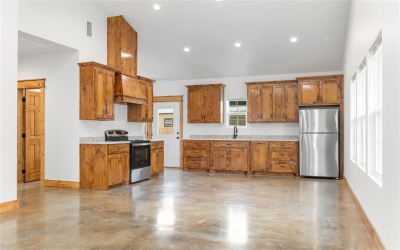 512 Fifth Street, Blanket, TX 76432, 3 Habitaciones Habitaciones , ,2 BañosBaños,Residential,En Venta,512 Fifth Street,0,21008469
