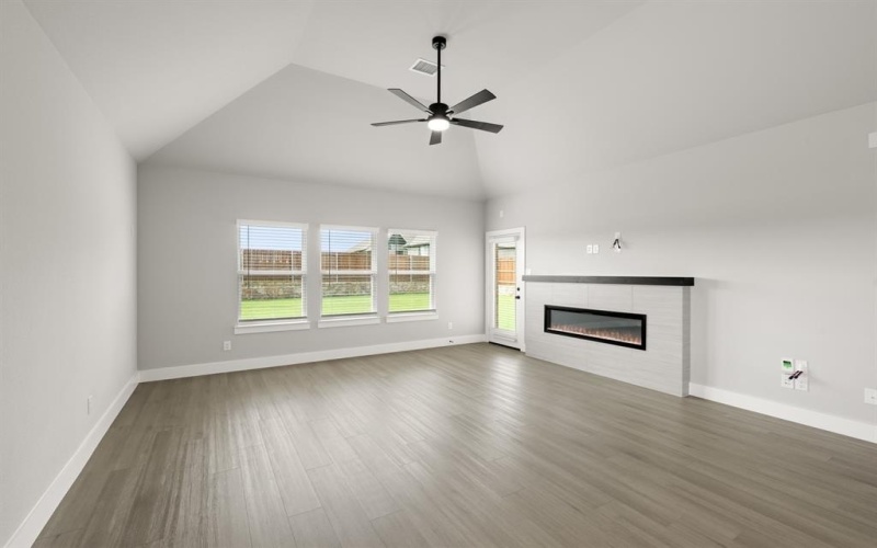 620 Red Maple, Waxahachie, TX 75165, 5 Habitaciones Habitaciones , ,3 BañosBaños,Residential,En Venta,620 Red Maple,0,21008549