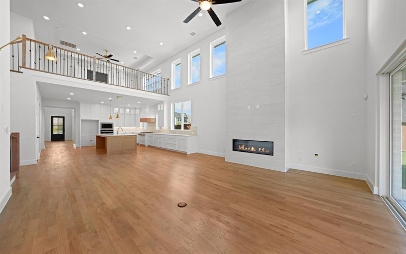 13976 Malinda Drive, Frisco, TX 75035, 5 Bedrooms Bedrooms, ,5 BathroomsBathrooms,Residential,For Sale,13976 Malinda Drive,0,21008605