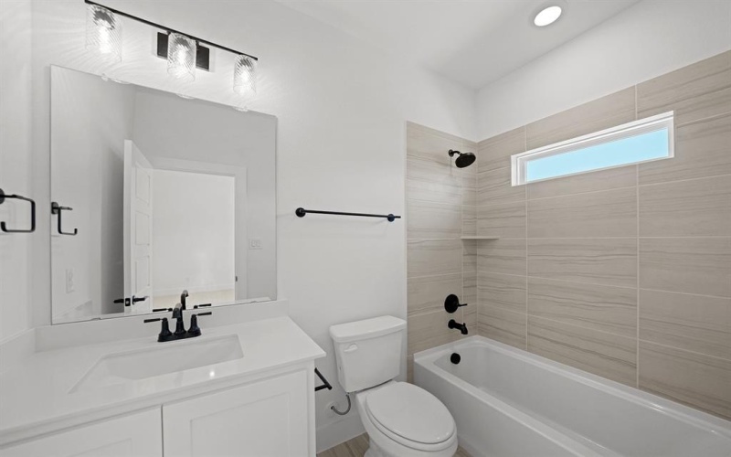 13976 Malinda Drive, Frisco, TX 75035, 5 Bedrooms Bedrooms, ,5 BathroomsBathrooms,Residential,For Sale,13976 Malinda Drive,0,21008605