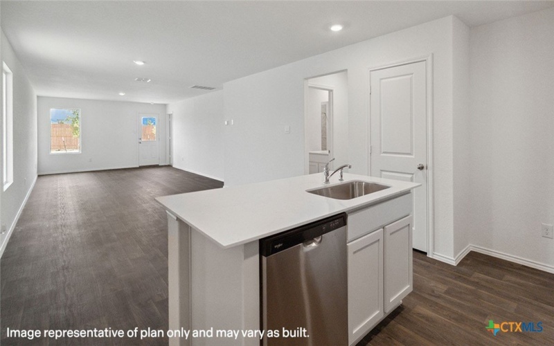340 COTTONMOUTH Lane, Seguin, TX 78155, 3 Habitaciones Habitaciones , ,2 BañosBaños,Residential,En Venta,340 COTTONMOUTH Lane,587373
