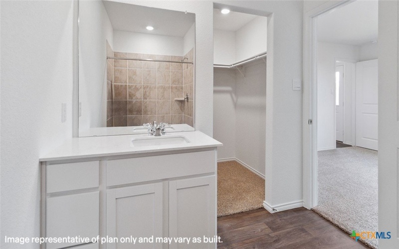 340 COTTONMOUTH Lane, Seguin, TX 78155, 3 Habitaciones Habitaciones , ,2 BañosBaños,Residential,En Venta,340 COTTONMOUTH Lane,587373