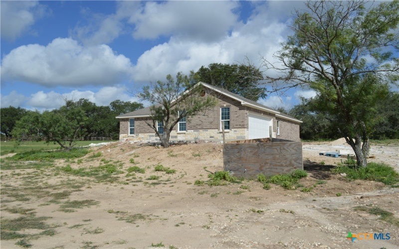 274 County Road 3152, Kempner, TX 76539, 5 Bedrooms Bedrooms, ,2 BathroomsBathrooms,Residential,For Sale,274 County Road 3152,587384