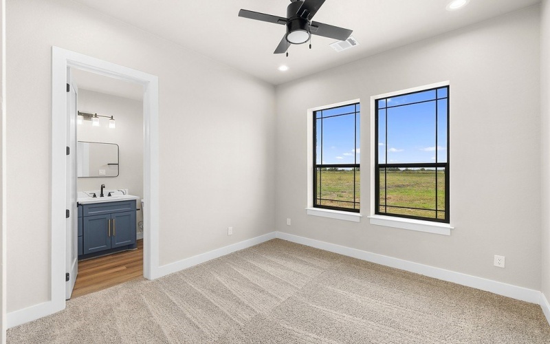 114 Country View Lane, Schulenburg, TX 78956, 4 Habitaciones Habitaciones , ,3 BañosBaños,Granja,En Venta,114 Country View Lane,152717